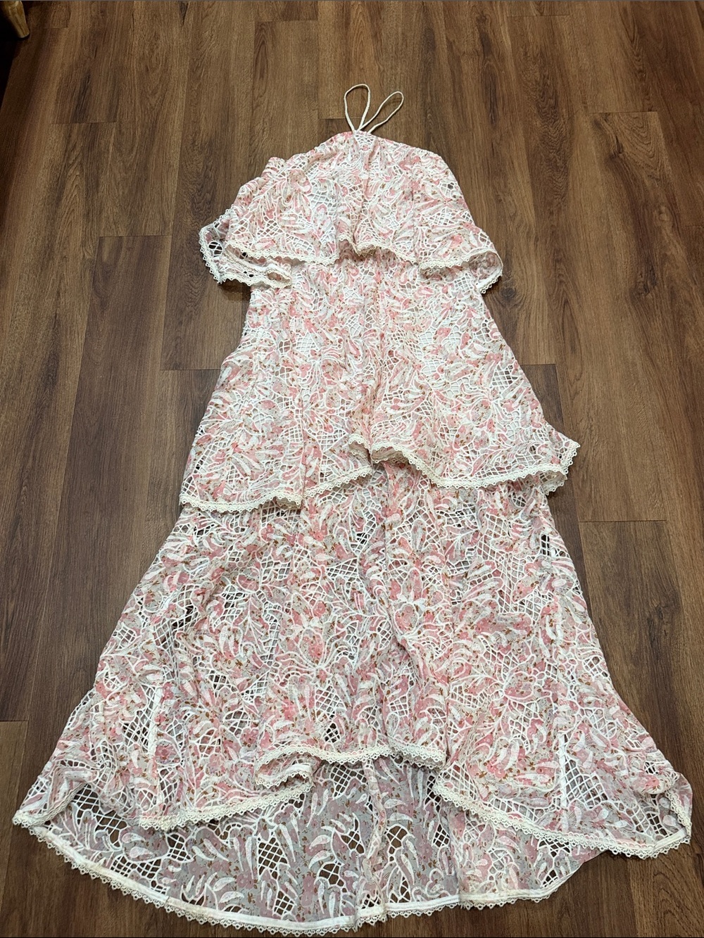 Elliatt Valencia Tiered Halter Gown - Picture 5 of 7